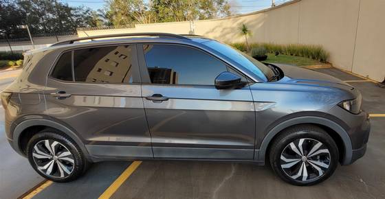VOLKSWAGEN T-CROSS 1.0 200 TSI TOTAL FLEX AUTOMÁTICO
